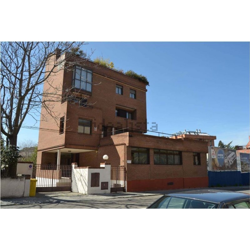Extraordinaria y única propiedad en Arturo Soria Extraordinaria y única propiedad en Arturo Soria