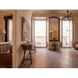 Exterior 3 balcones a la calle