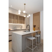 Extrior 2 balcones a la calle